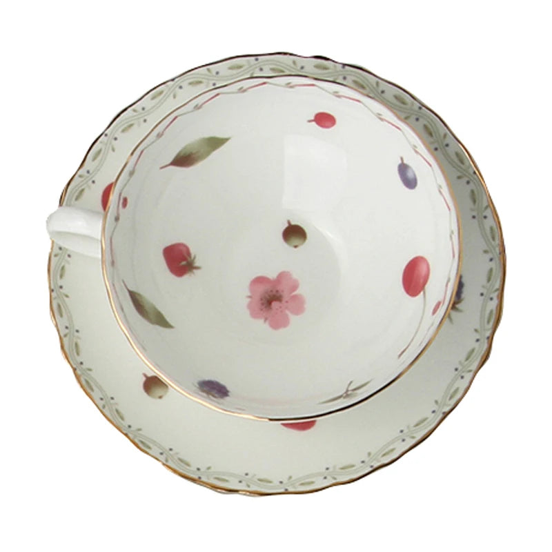 Set Tasse & Soucoupe Anglais Vintage – Élégance Intemporelle en Bone China